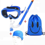 Swimming goggles with cap