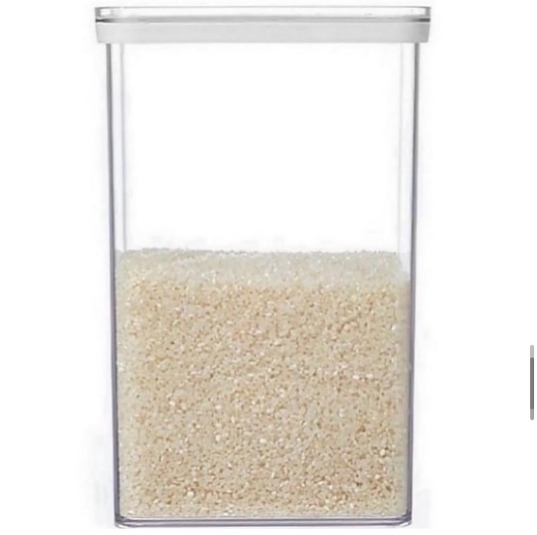 spaghetti/cerael plastic jar