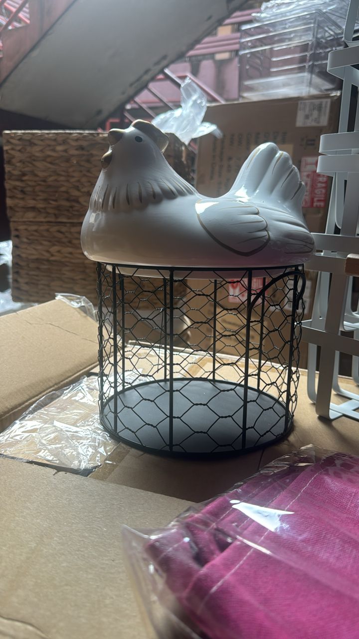 ceramic chicken egg rack