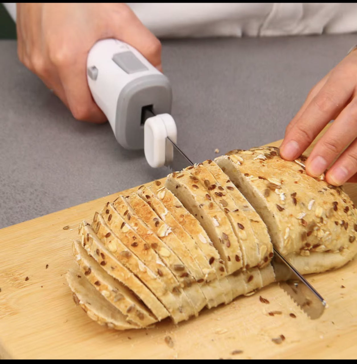 Electric knife