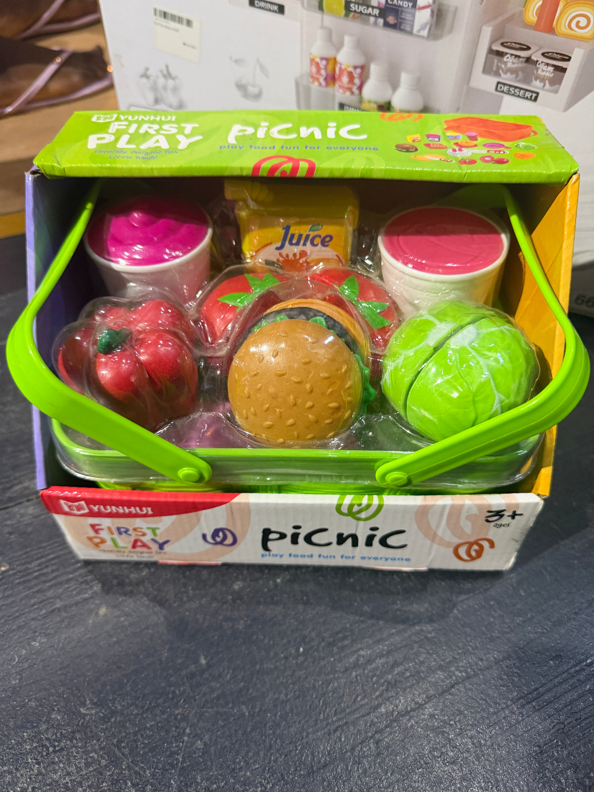 Picnic food basket